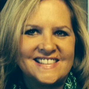 Meet your Posher, Leslie